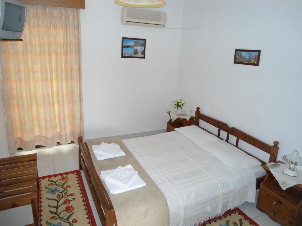Evi Apartments And Studios Theológos Habitación foto